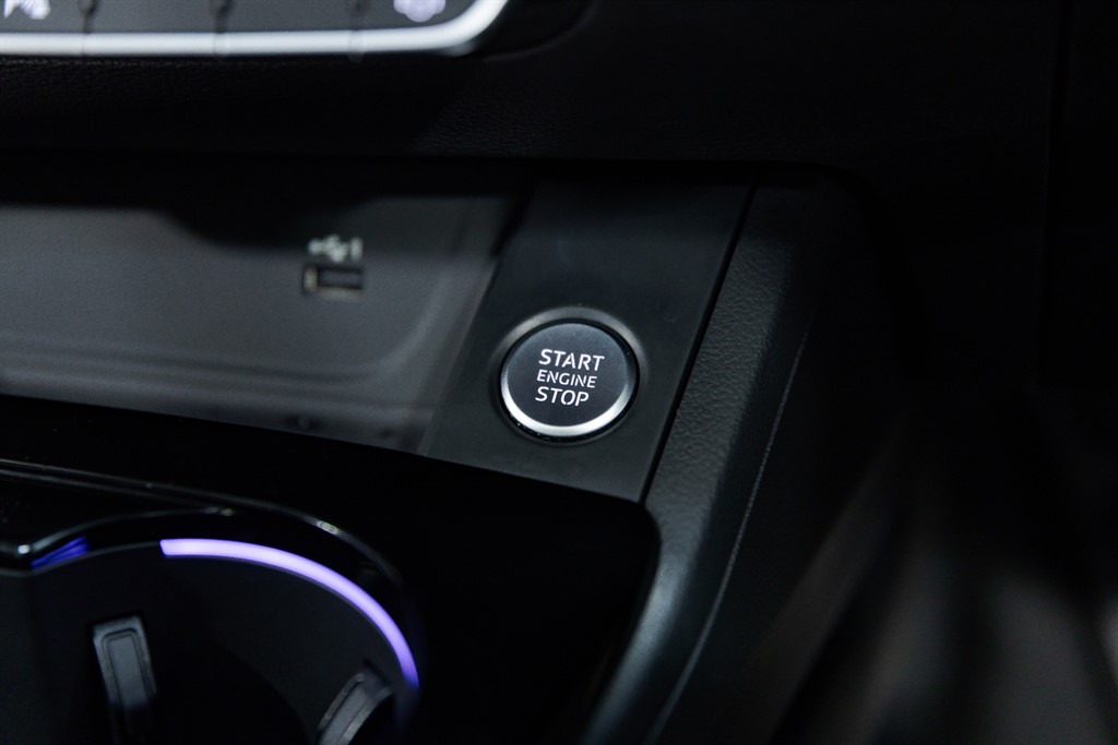 Used Audi A4 2020 for sale - 76532355: Photo 48