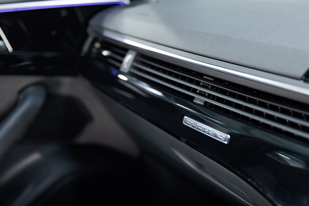 Used Audi A4 2020 for sale - 76532355: Photo 53