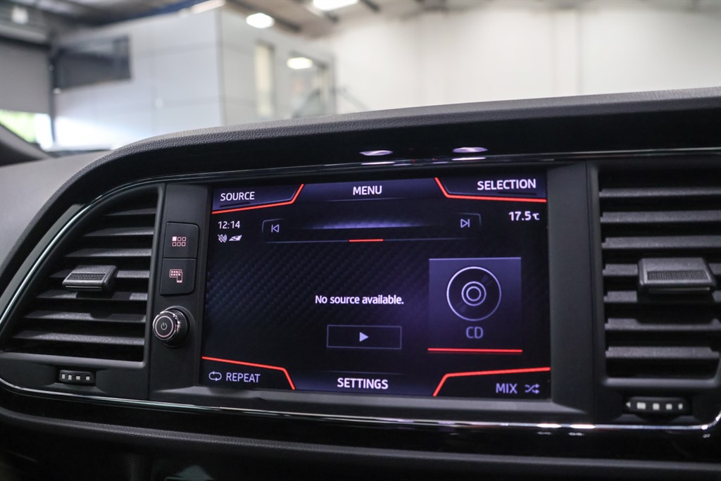 Used SEAT Leon 2018 for sale - 76008435: Photo 15