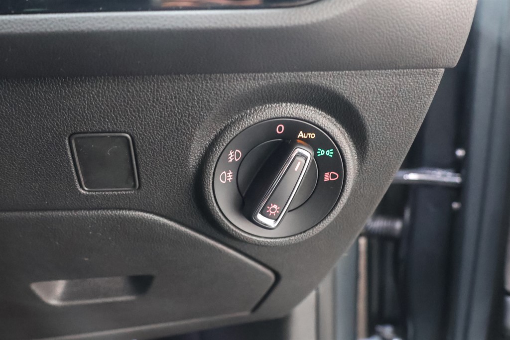 Used SEAT Leon 2018 for sale - 76008435: Photo 28