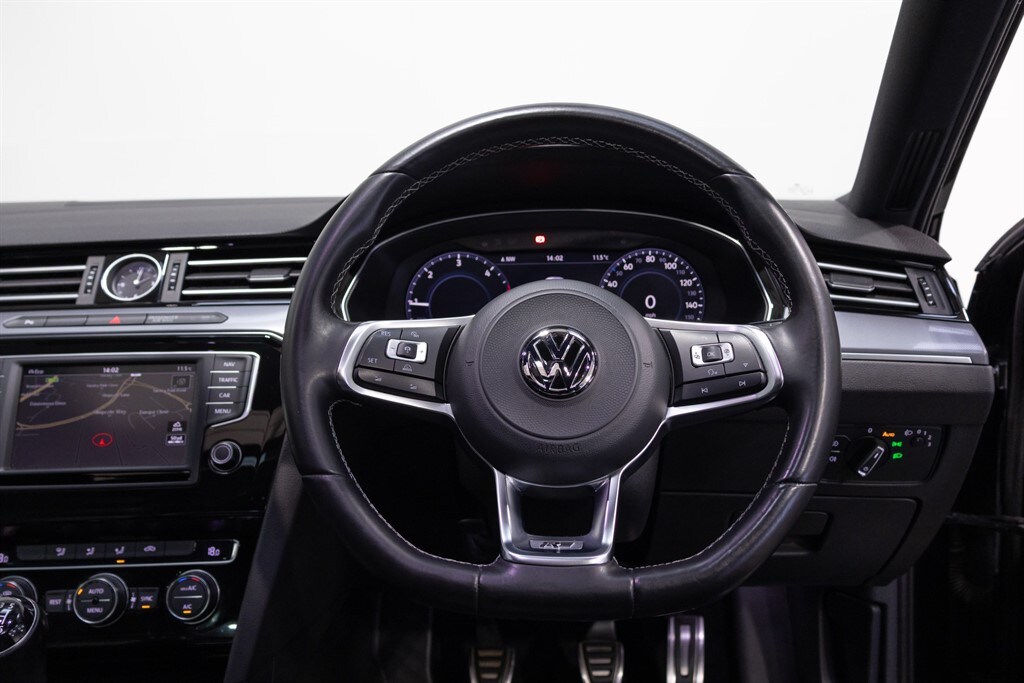 Used Volkswagen Passat 2017 for sale - 77841883: Photo 11