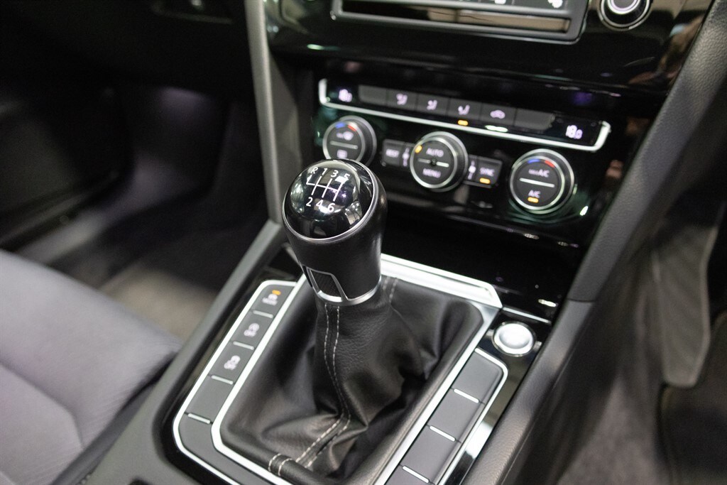 Used Volkswagen Passat 2017 for sale - 77841883: Photo 15