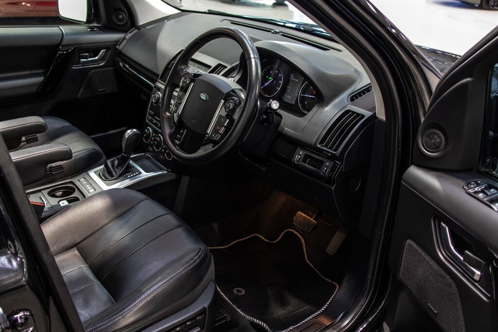 Used Land Rover Freelander 2013 for sale - 78152797: Photo 9