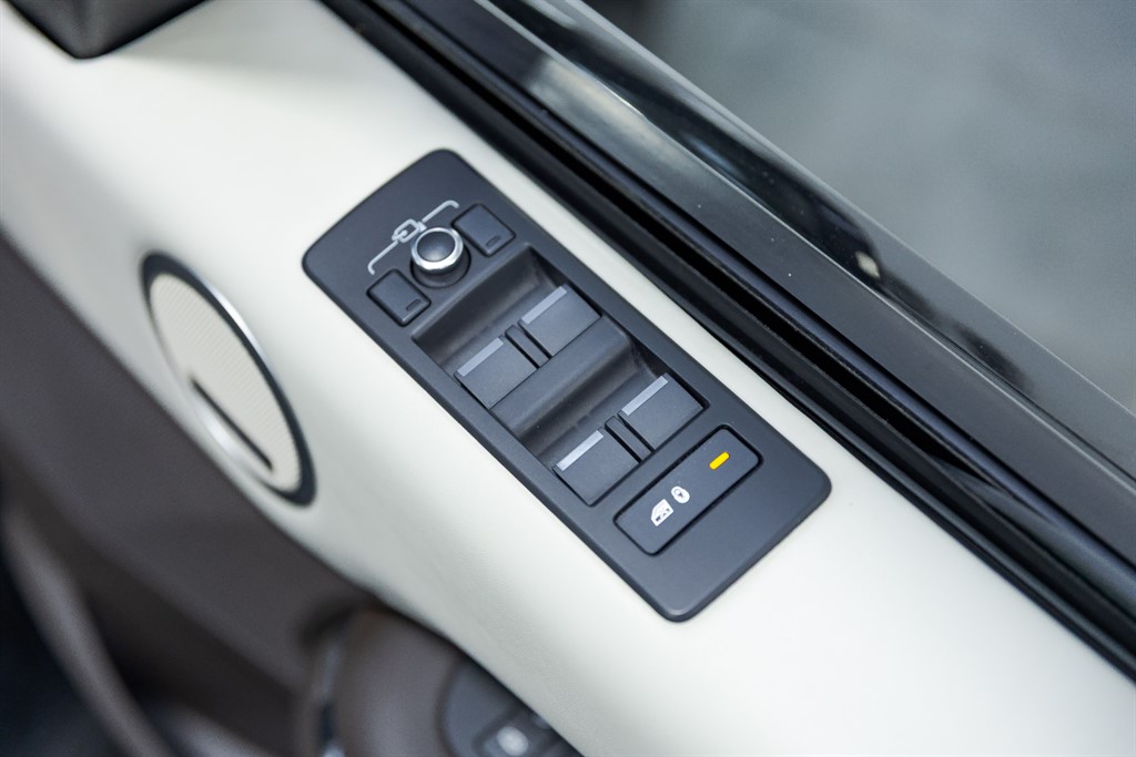 Used Land Rover Discovery 2019 for sale - 76835105: Photo 35