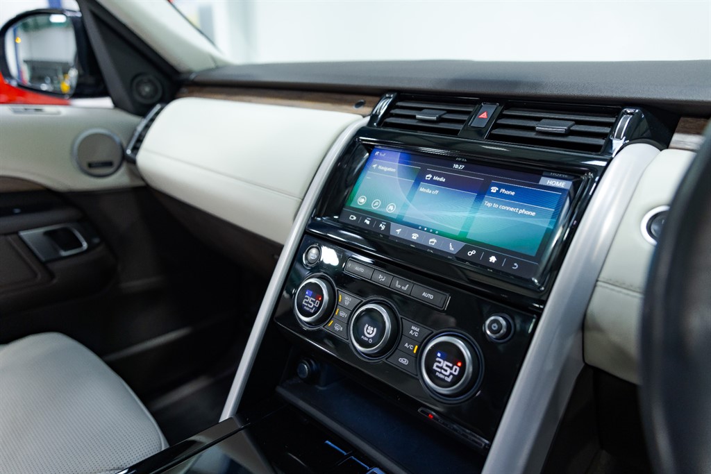 Used Land Rover Discovery 2019 for sale - 76835105: Photo 37