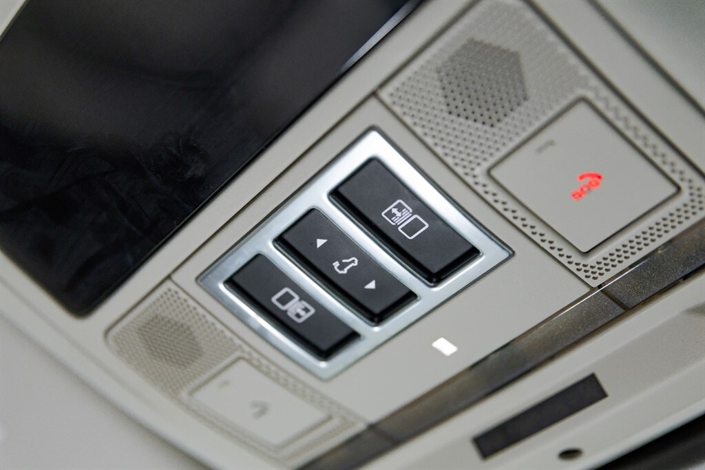 Used Land Rover Discovery 2019 for sale - 76835105: Photo 65