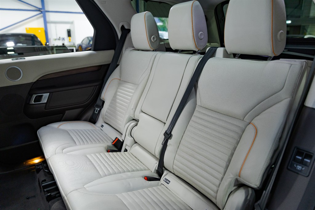 Used Land Rover Discovery 2019 for sale - 76835105: Photo 70