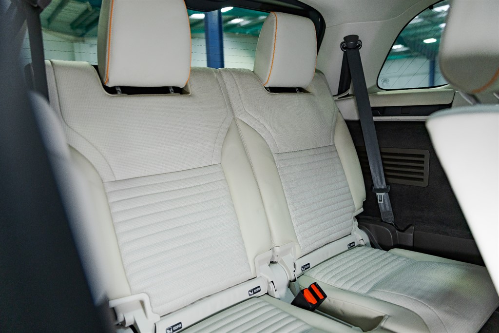 Used Land Rover Discovery 2019 for sale - 76835105: Photo 76