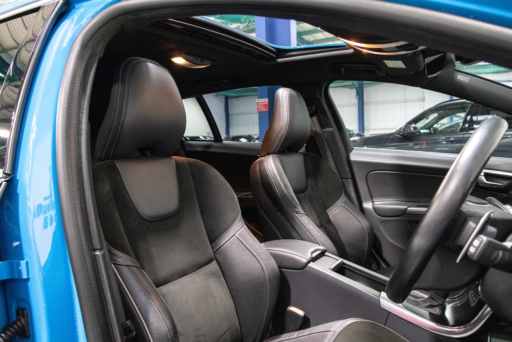 Used Volvo V60 2014 for sale - 77653367: Photo 11