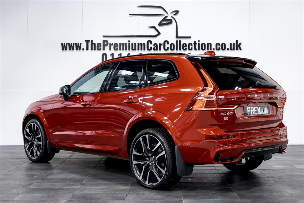 Used Volvo XC60 2023 for sale - 76796673: Photo 2