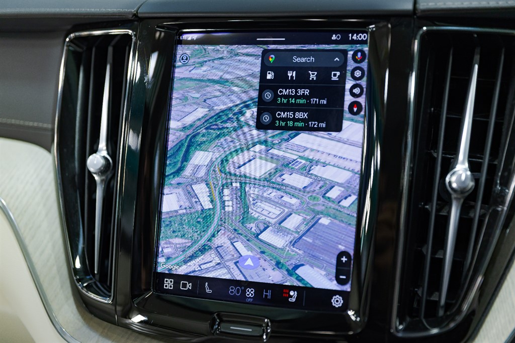 Used Volvo XC60 2023 for sale - 76796673: Photo 37