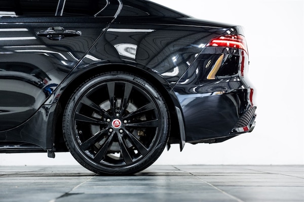 Used Jaguar XE 2021 for sale - 76265787: Photo 8