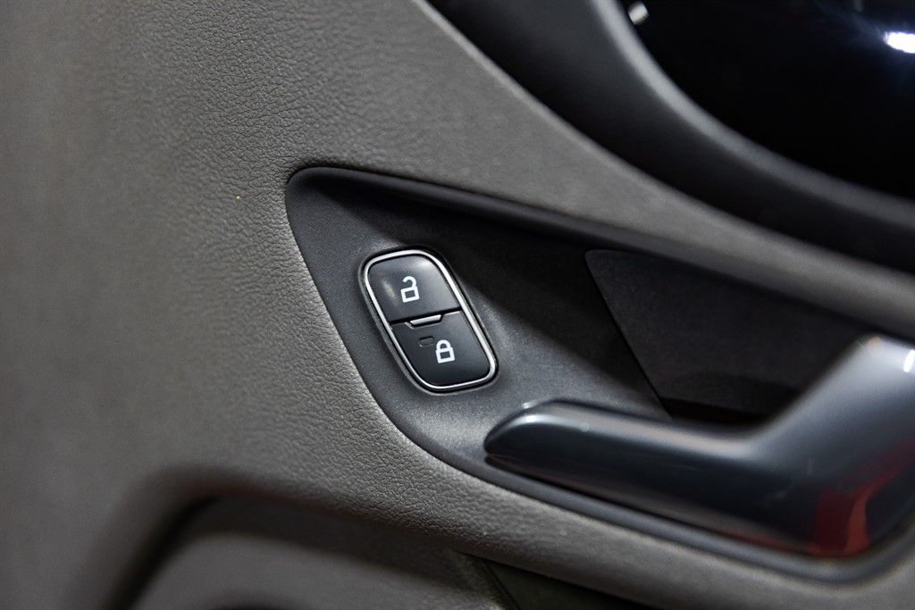 Used Ford Transit Custom 2020 for sale - 76731873: Photo 36