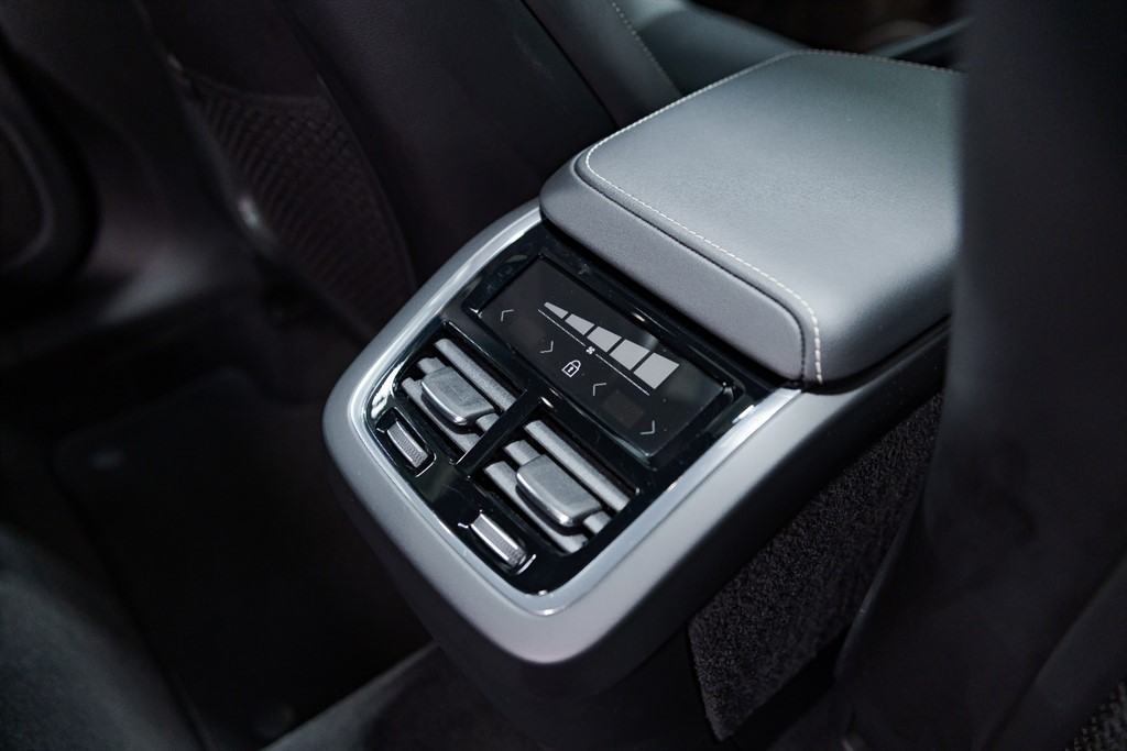 Used Volvo XC60 2022 for sale - 76908254: Photo 68