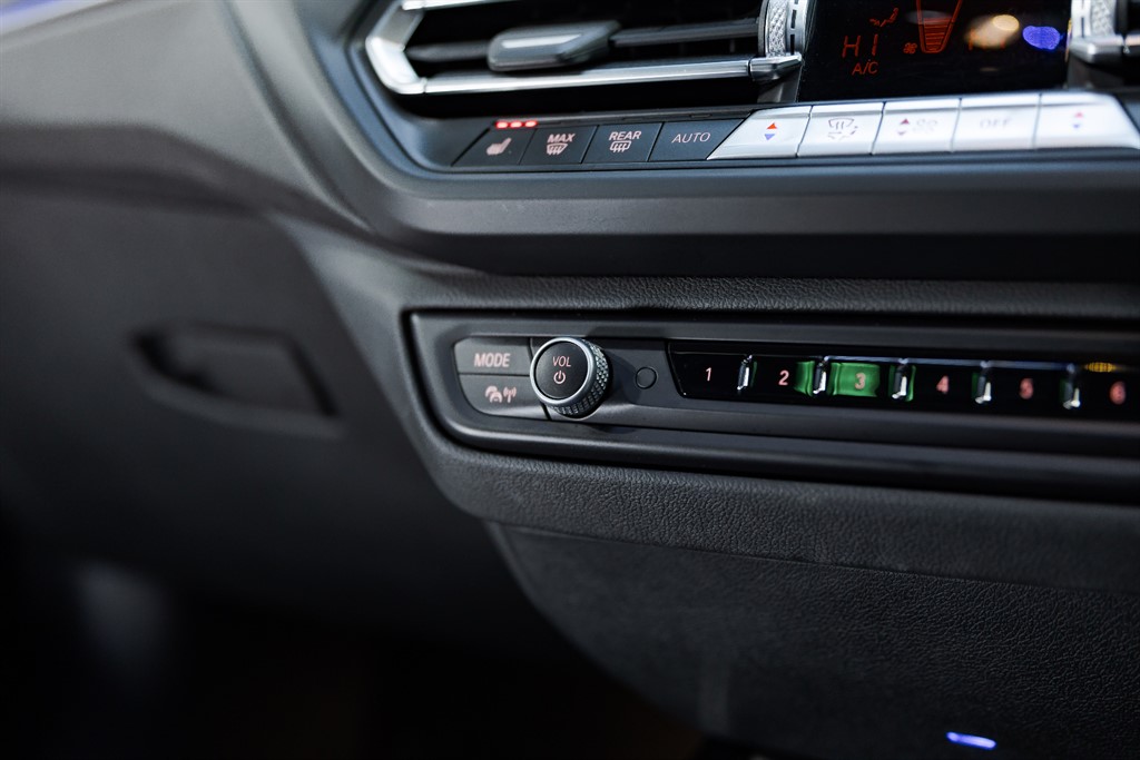 Used BMW 1 Series 2023 for sale - 76691776: Photo 43