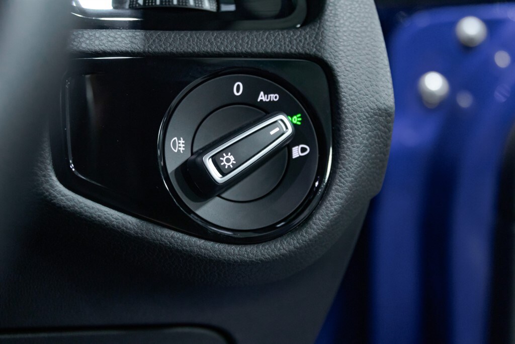 Used Volkswagen Golf 2020 for sale - 77552605: Photo 34