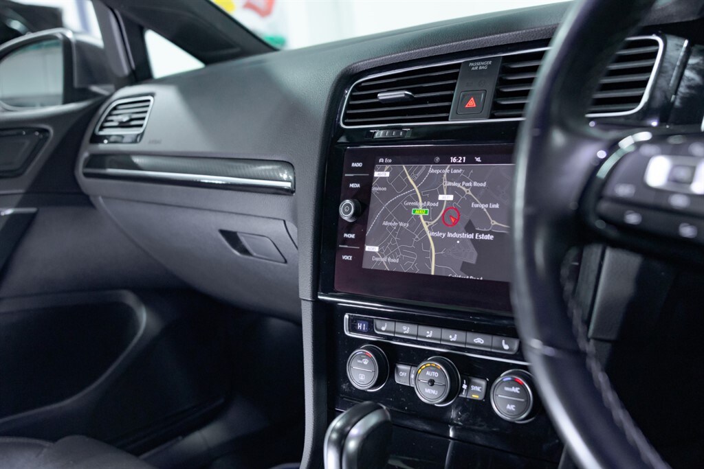 Used Volkswagen Golf 2020 for sale - 77552605: Photo 36