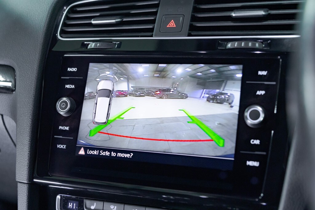 Used Volkswagen Golf 2020 for sale - 77552605: Photo 41