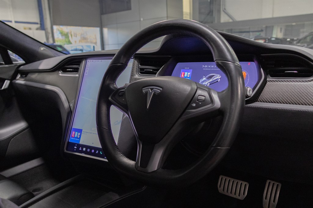 Used Tesla Model S 2019 for sale - 77819208: Photo 12
