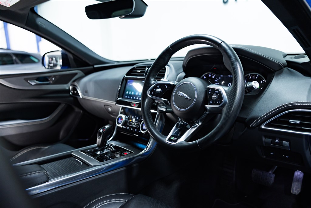 Used Jaguar XE 2020 for sale - 76384712: Photo 17