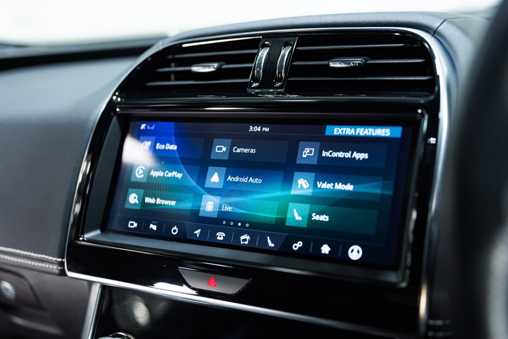 Used Jaguar XE 2020 for sale - 76384712: Photo 39