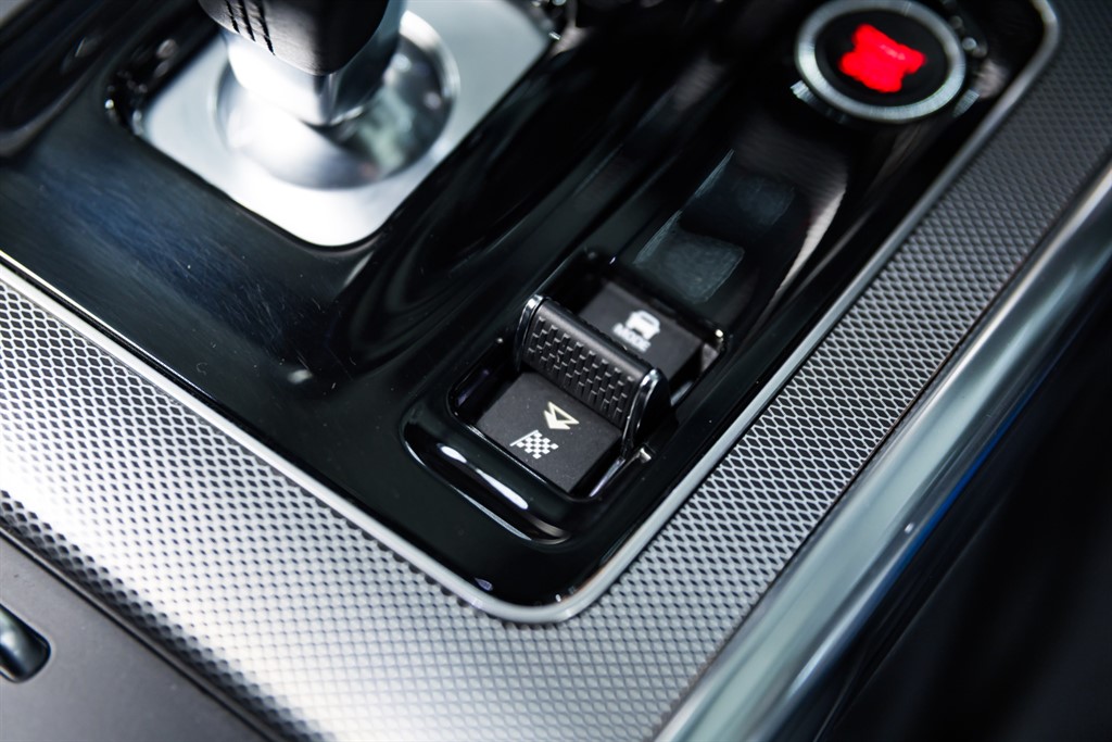 Used Jaguar XE 2020 for sale - 76384712: Photo 49