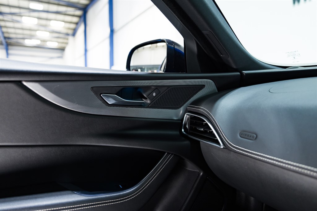 Used Jaguar XE 2020 for sale - 76384712: Photo 52