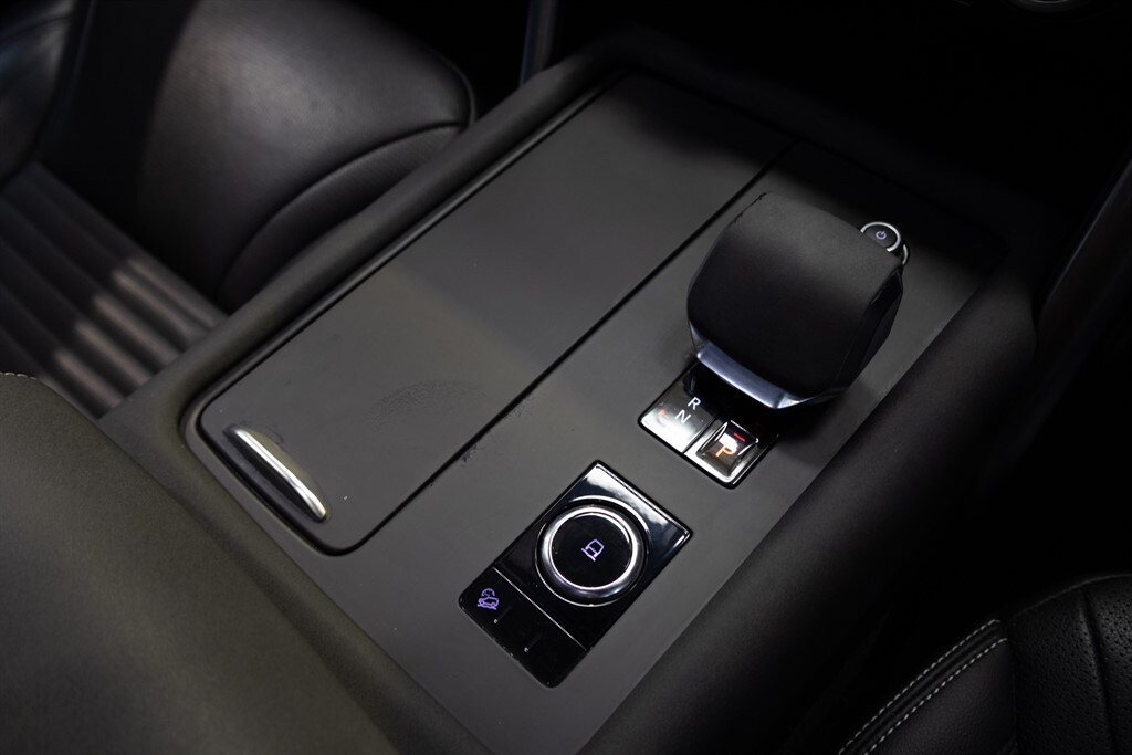 Used Land Rover Discovery 2021 for sale - 77975700: Photo 32