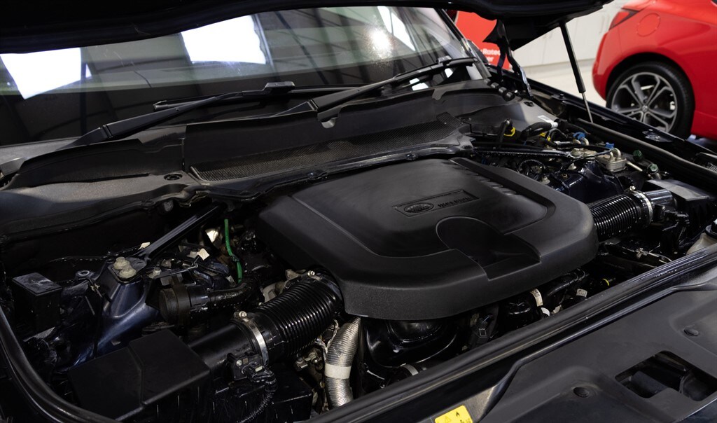 Used Land Rover Discovery 2021 for sale - 77975700: Photo 47