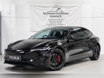2025 - PERFORMANCE AWD 1 OWNER VAT QUALIFYING 4-Door