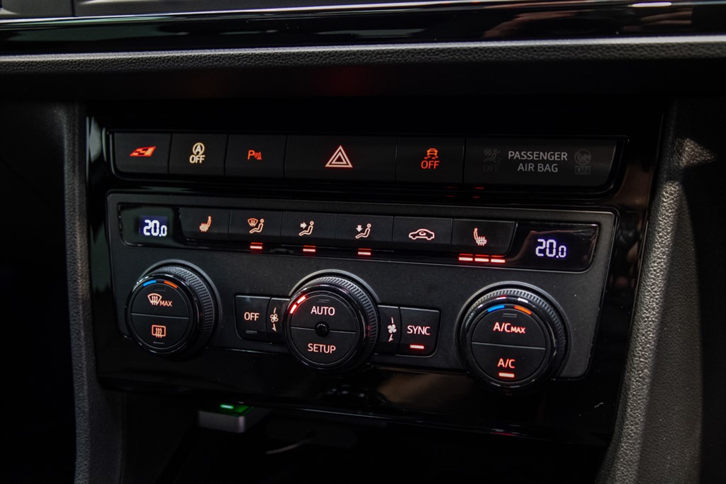 Used SEAT Leon 2019 for sale - 78207012: Photo 18