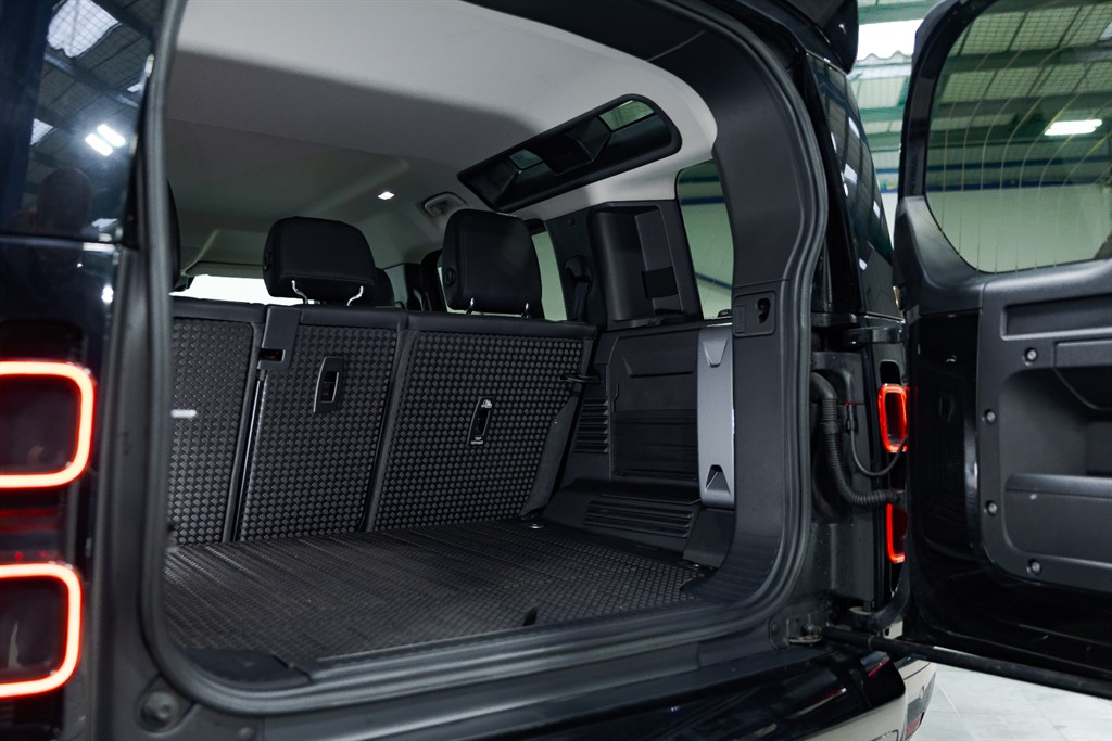 Used Land Rover Defender 2020 for sale - 76745621: Photo 24