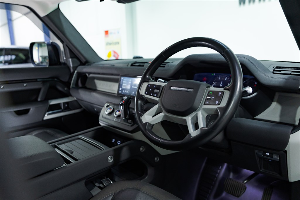 Used Land Rover Defender 2020 for sale - 76745621: Photo 27