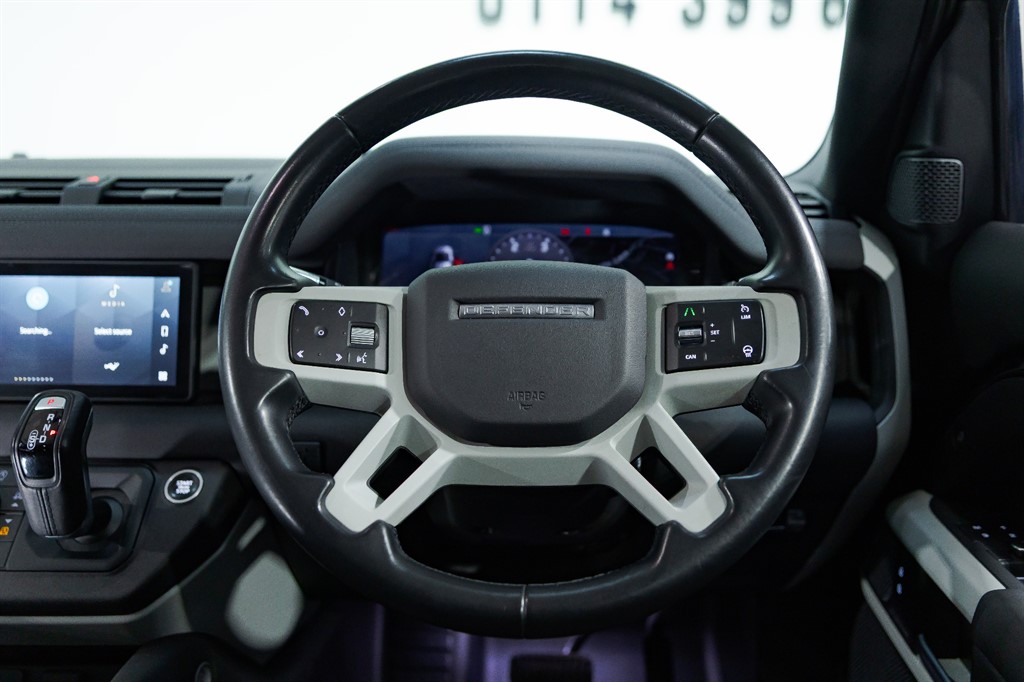 Used Land Rover Defender 2020 for sale - 76745621: Photo 30