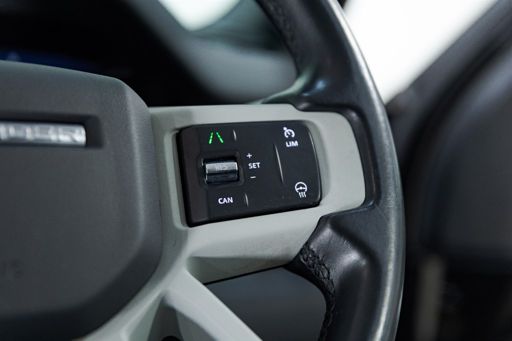 Used Land Rover Defender 2020 for sale - 76745621: Photo 33