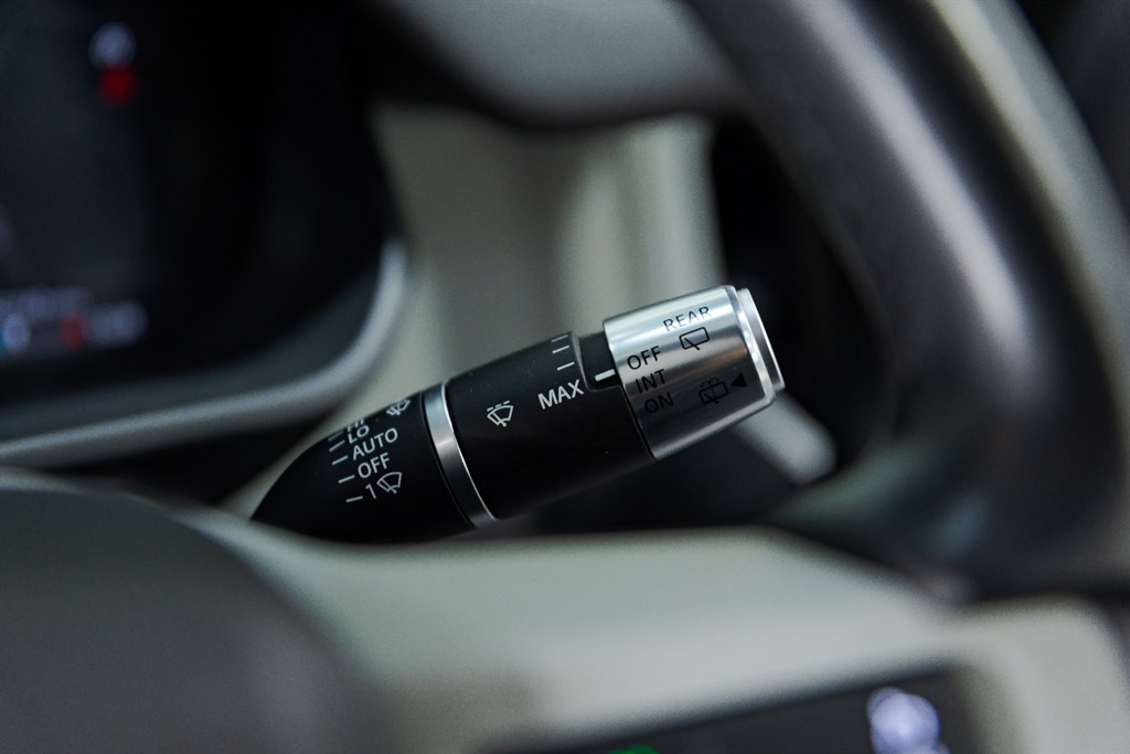 Used Land Rover Defender 2020 for sale - 76745621: Photo 35