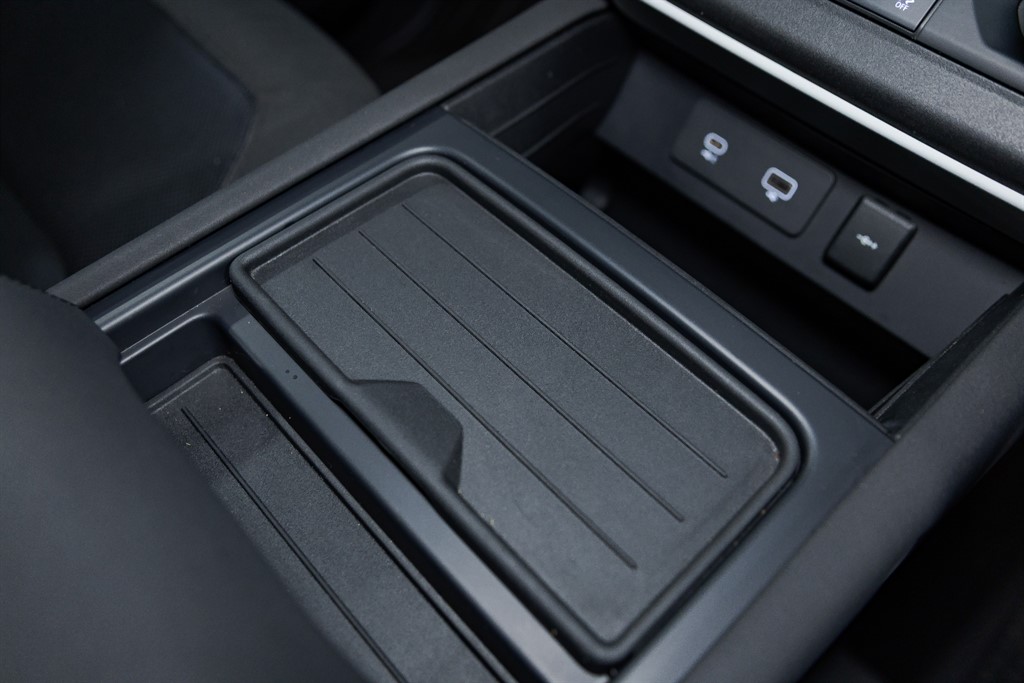 Used Land Rover Defender 2020 for sale - 76745621: Photo 56