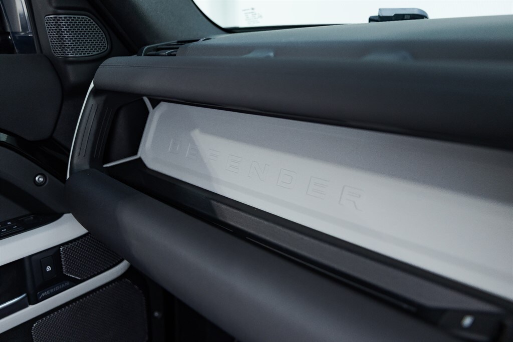 Used Land Rover Defender 2020 for sale - 76745621: Photo 58