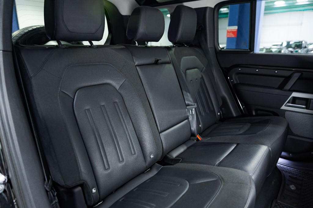 Used Land Rover Defender 2020 for sale - 76745621: Photo 65