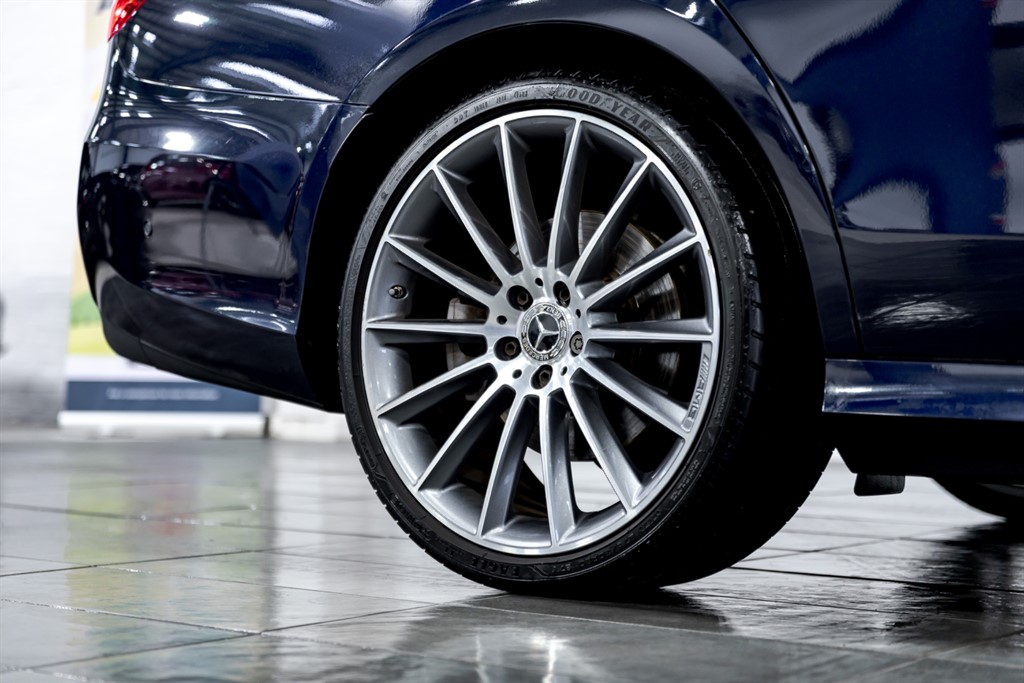 Used Mercedes-Benz E Class 2018 for sale - 77540126: Photo 11