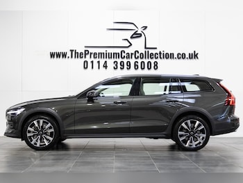 Used Volvo V60 2020 for sale - 79287374: Photo
