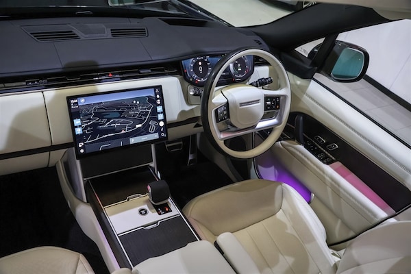Used Land Rover Range Rover 2024 for sale - 75570455: Photo 11