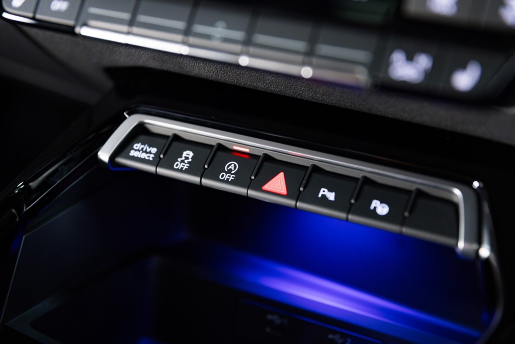 Used Audi S3 2023 for sale - 76302539: Photo 51