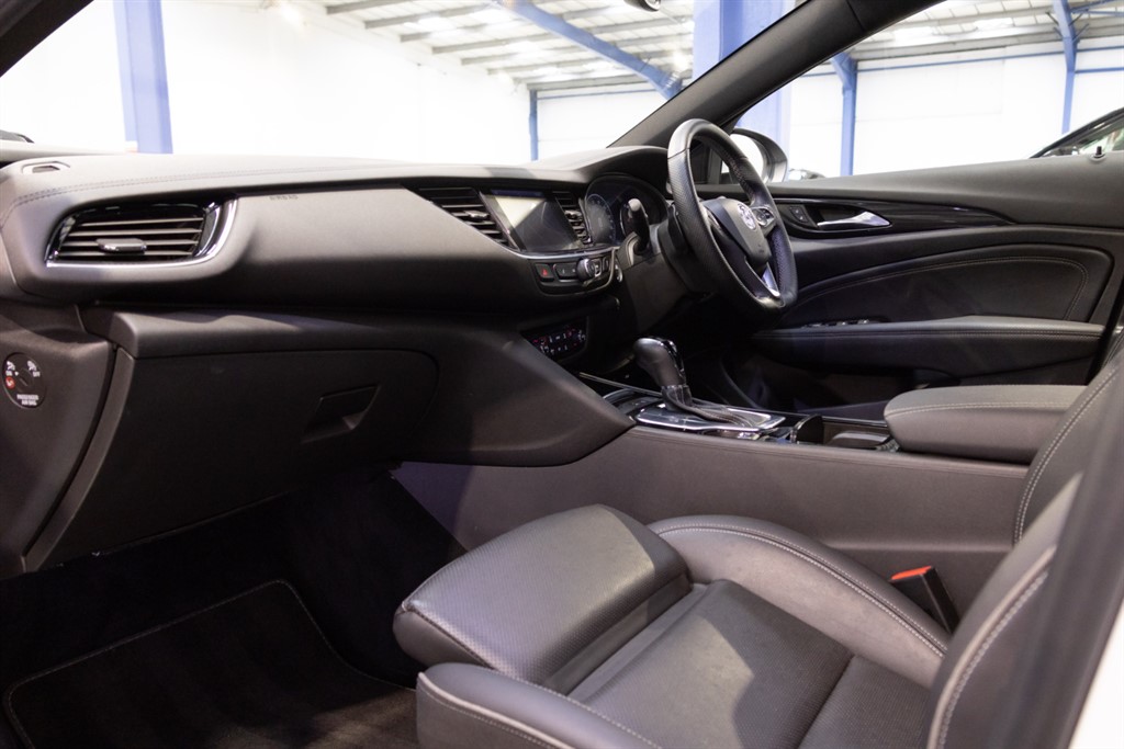 Used Vauxhall Insignia 2017 for sale - 78042394: Photo 10