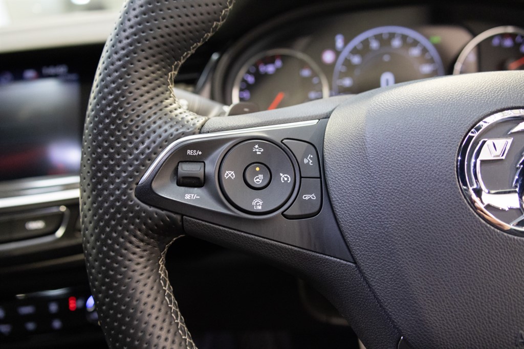 Used Vauxhall Insignia 2017 for sale - 78042394: Photo 20