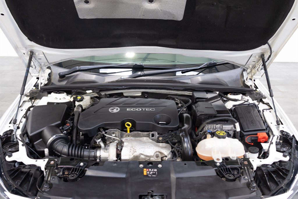 Used Vauxhall Insignia 2017 for sale - 78042394: Photo 24