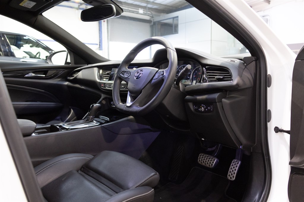 Used Vauxhall Insignia 2017 for sale - 78042394: Photo 9