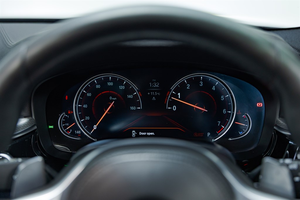 Used BMW 5 Series 2017 for sale - 77293752: Photo 29