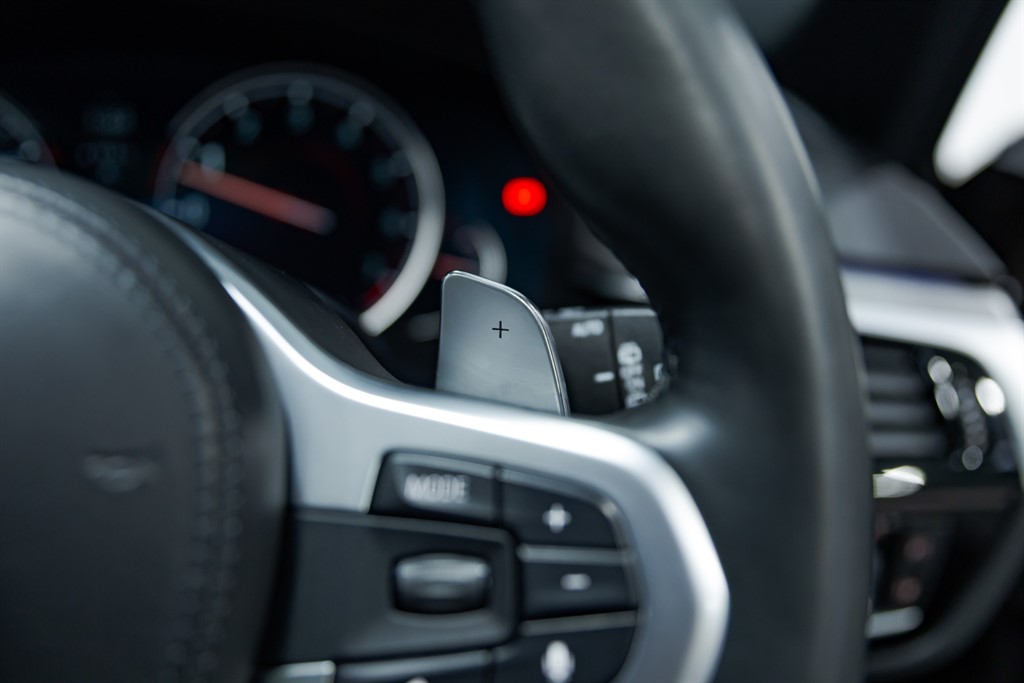 Used BMW 5 Series 2017 for sale - 77293752: Photo 33