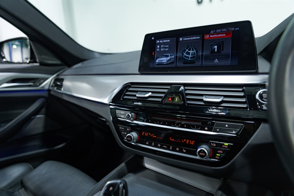 Used BMW 5 Series 2017 for sale - 77293752: Photo 42